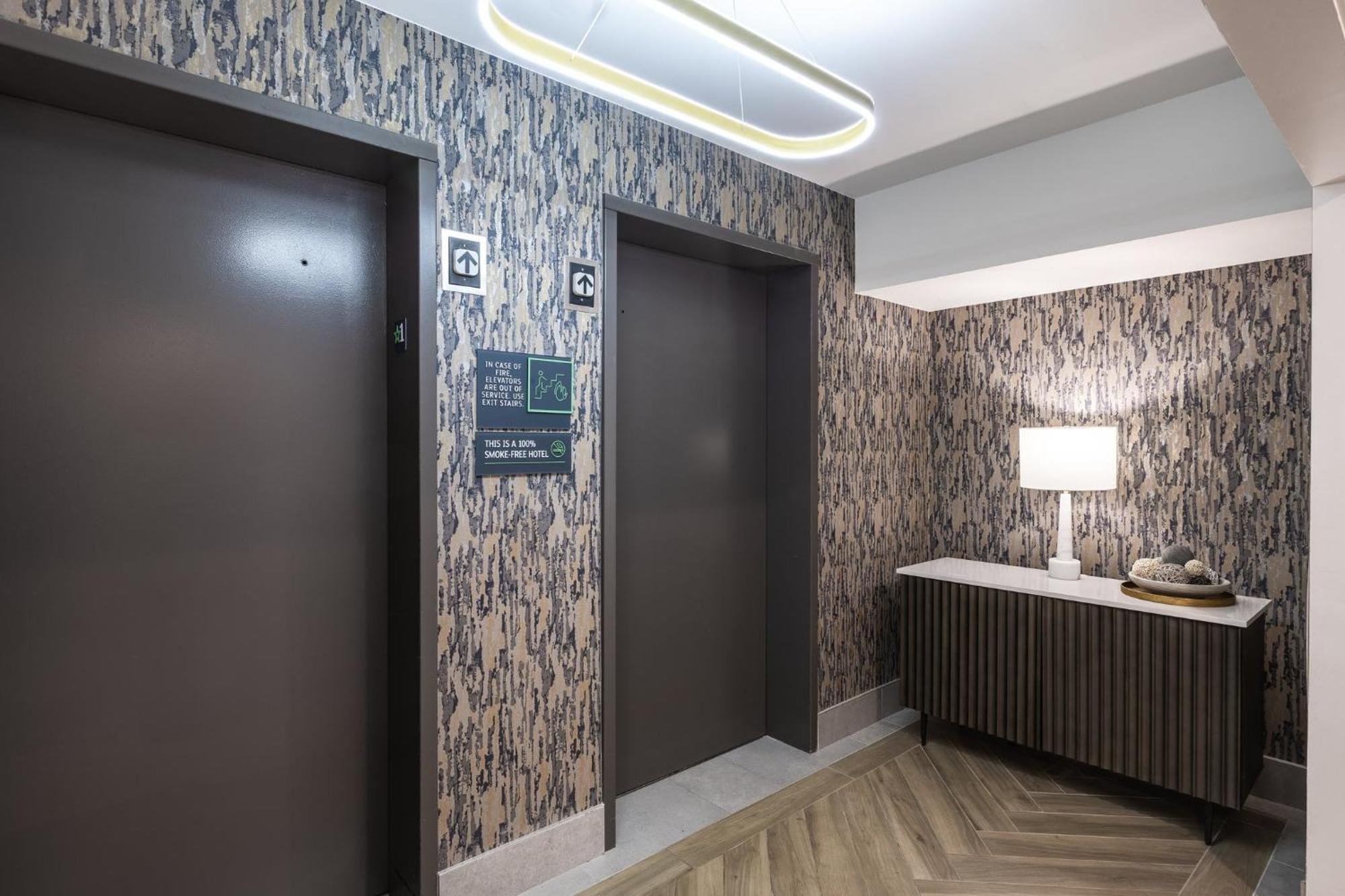 Holiday Inn Anderson By Ihg Ngoại thất bức ảnh