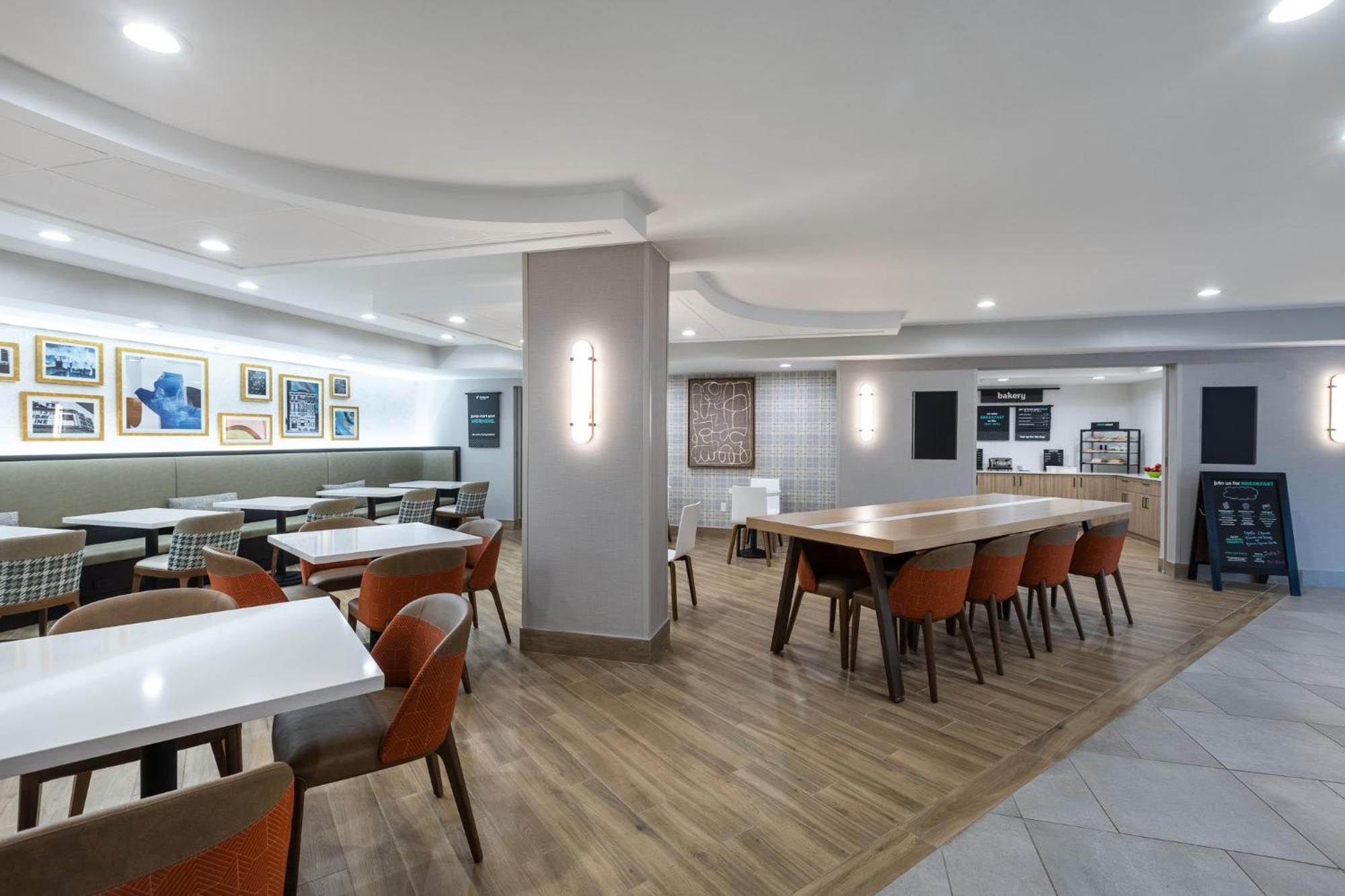 Holiday Inn Anderson By Ihg Ngoại thất bức ảnh